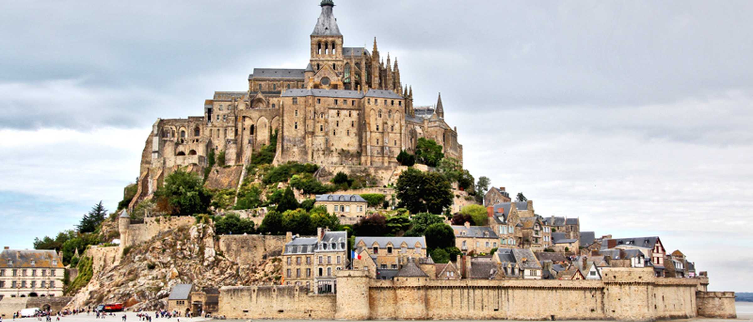 Von der Normandie nach Santiago de Compostela Von der Normandie nach Santiago de Compostela