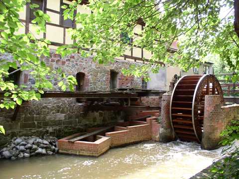 Dölitzer wWssermühle Wasserrad Dölitzer wWssermühle Wasserrad