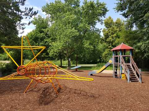 Spielplatz am Großen Parkteich Spielplatz am Großen Parkteich